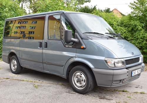 FORD TRANSIT KOMBI 2,0 TDDi L1H1